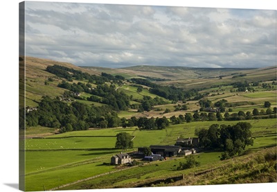 Farming country, Lower Pennines, Northumberland, England