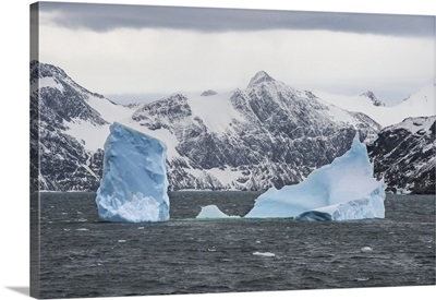 Floating iceberg, Elephant Island, South Shetland Islands, Antarctica