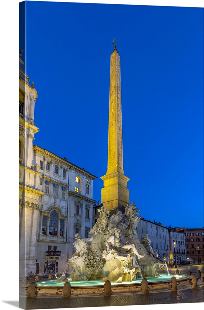 Fontana dei Quattro Fiumi (Fountain of the Four Rivers), River God Ganges, Piazza Navona, Ponte, Rome, Lazio, Italy, Europe