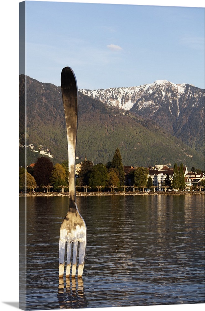 Giant fork sculpture from Alimentarium food museum, Lake Geneva (Lac Leman), Vevey, Vaud, Switzerland, Europe