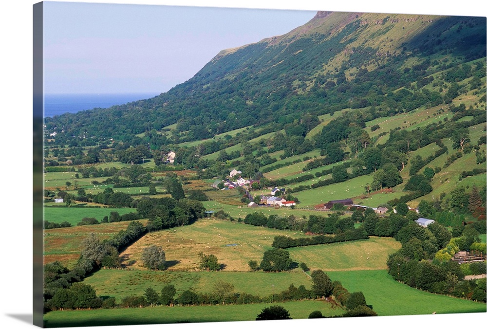 Glenariff valley, Glens of Antrim, County Antrim, Northern Ireland