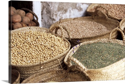 Grains at the market, Stone Town, Zanzibar, Tanzania, East Africa, Africa