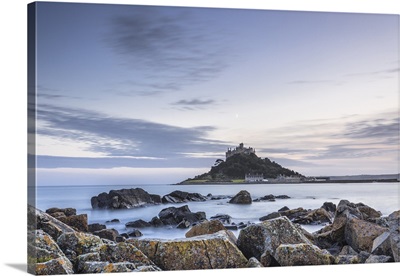 High tide at Mounts Bay in Marazion, Cornwall, England
