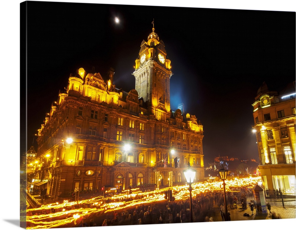 Hogmanay Torchlight Procession on Princes Street, Edinburgh, Lothian, Scotland, United Kingdom, Europe