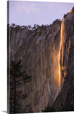 Horsetail Falls, Yosemite Valley, Yosemite National Park, California
