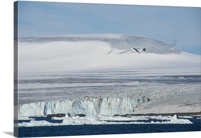 Huge glaciers on Tabarin Peninsula, Antarctica