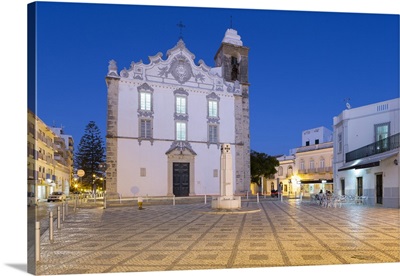 Igreja Matriz parish church at night, Olhao, Algarve, Portugal