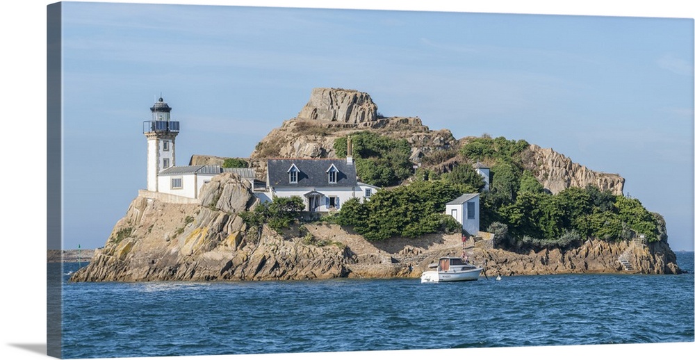 Ile Louet, Carantec, Finistere, Brittany, France