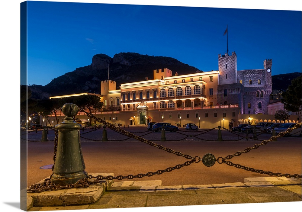 Illuminated Prince's Palace at dusk, Monaco, Cote d'Azur, French Riviera, Mediterranean, Europe