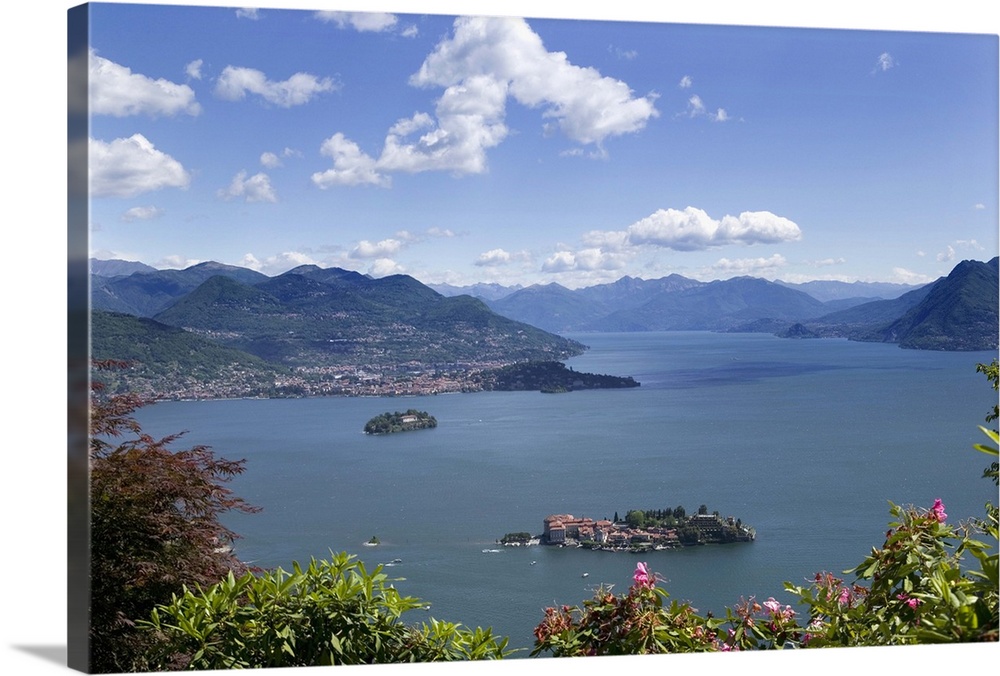 Isola Bella and Isola Madre, Stresa, Lake Maggiore, Piedmont, Italy, Europe