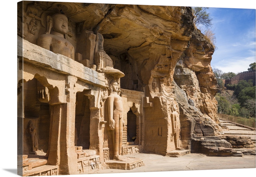 Jain images cut into the cliff rock of Gwalior Fort, Gwalior, Madhya Pradesh, India, Asia