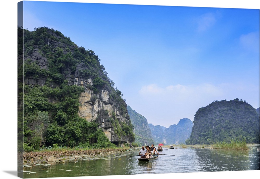 Karst Landscapes of Tam Coc and Trang An in the Red River area, UNESCO World Heritage Site, near Ninh Binh, Vietnam, Indoc...