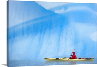 Kayaking Near Icebergs, Lago Gray, Torres Del Paine National Park, Patagonia, Chile