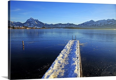 Lake Hopfensee, Hopfen am See, Allgau, Bavaria, Germany