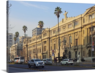 Liberador Avenue, the headquarters of the Pontifical Catholic University of Chile