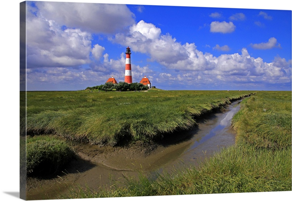 Lighthouse in the Wadden Sea National Park, Westerhever, Schleswig-Holstein, Germany