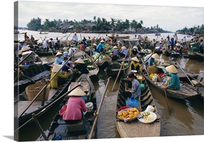 Morning floating market, Phung Heip, Mekong Delta, Vietnam