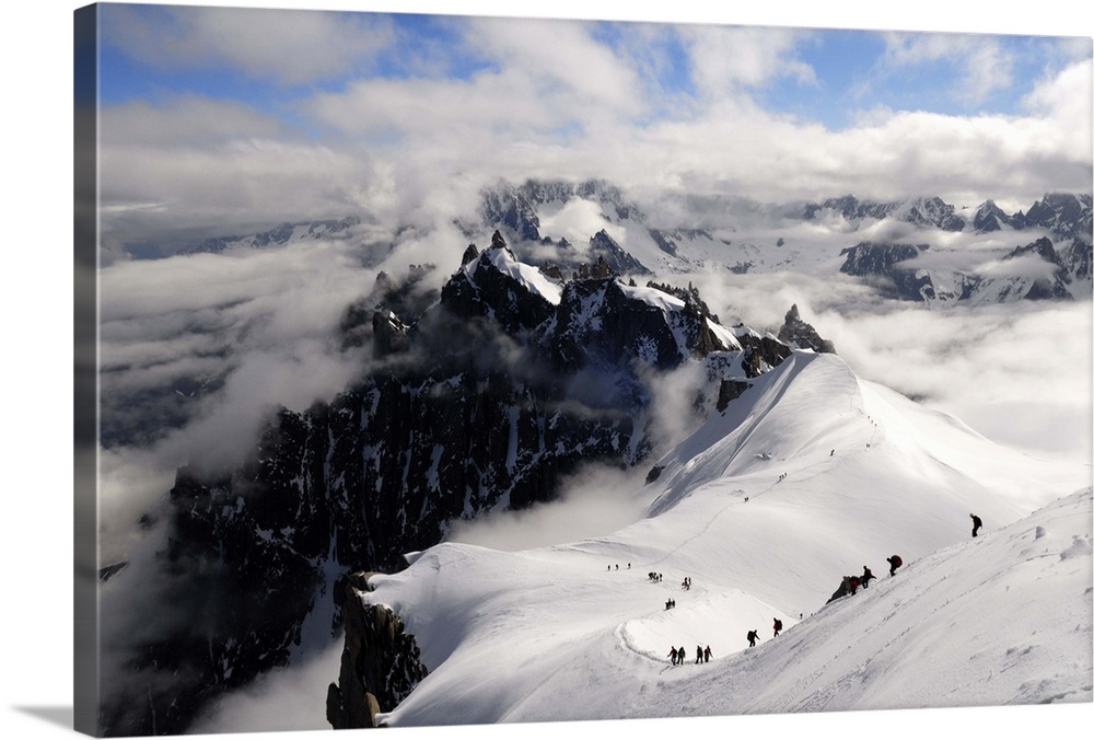 Mountaineers and climbers, Mont Blanc range, French Alps, France, Europe