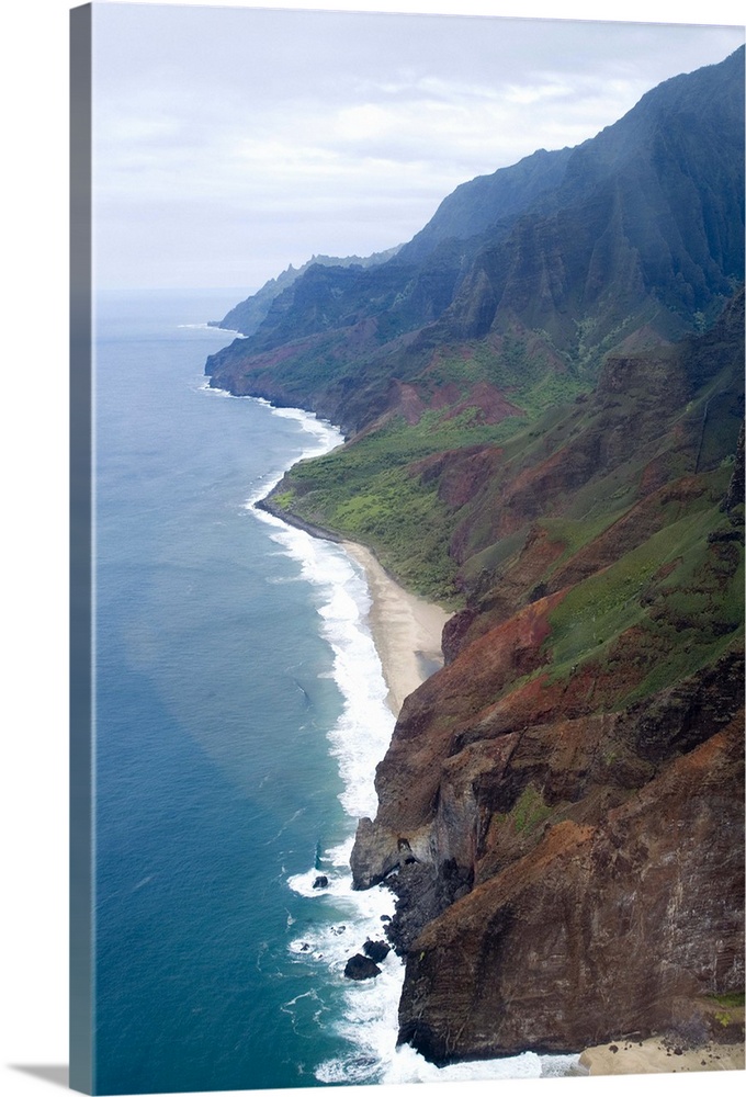 Na Pali, north coast of the island of Kauai, Hawaii, USA