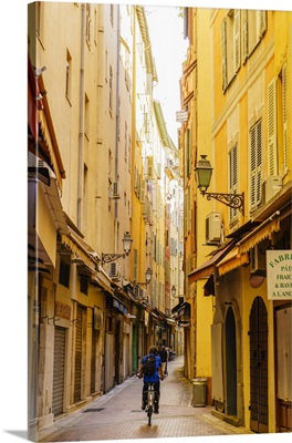 Narrow street in the Old Town, Vieille Ville, Nice, France