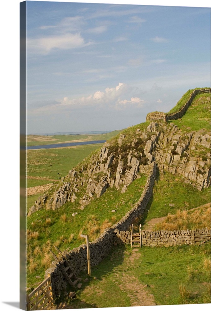 Pennine Way crossing, Hadrians Wall, Northumberland, England