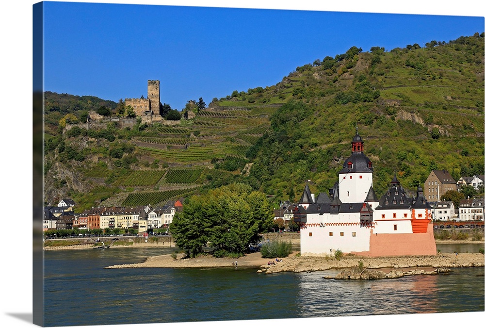 Pfalzgrafenstein and Gutenfels Castle, Kaub, Rhine Valley, Rhineland-Palatinate, Germany