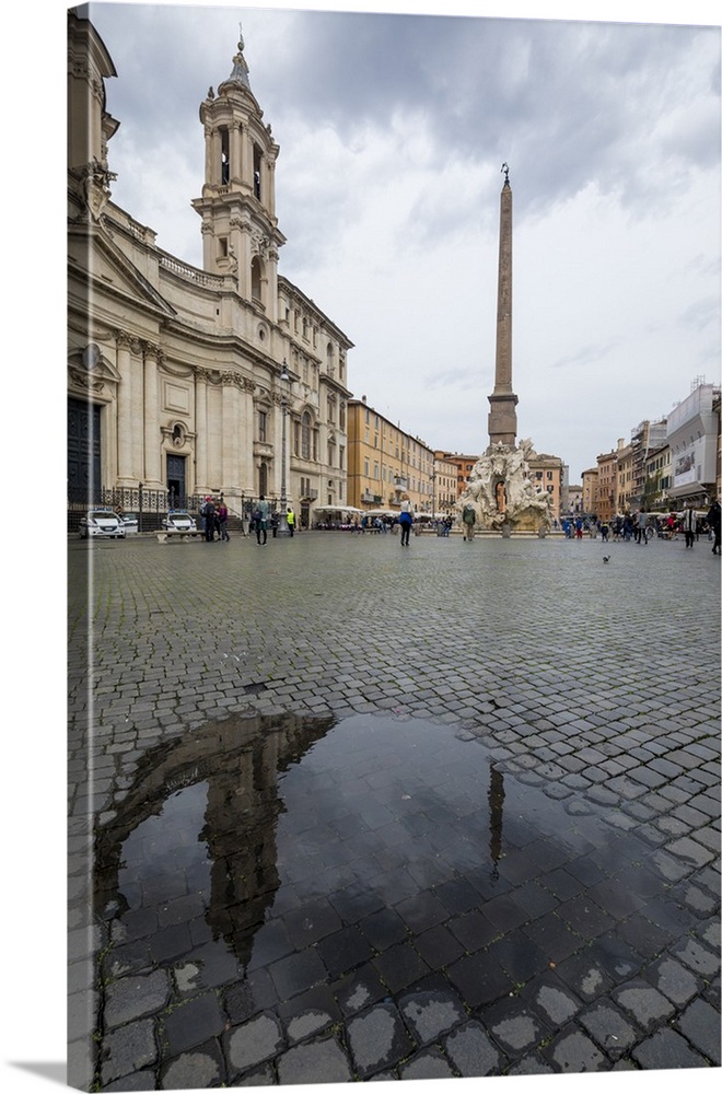 Piazza Navona with Fountain of the Four Rivers and the Egyptian obelisk, Rome, Lazio, Italy