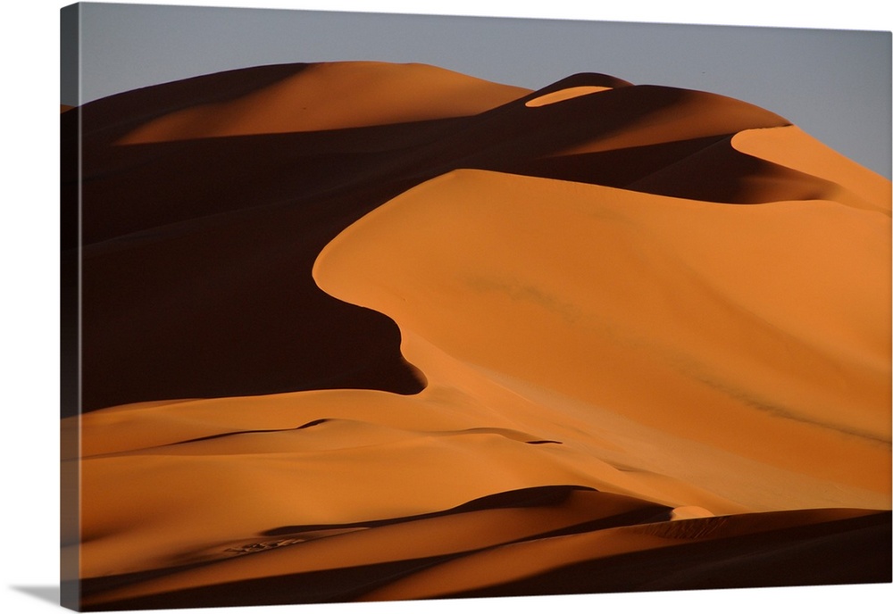 Picturesque orange Dunes of Ubari, Sahara Desert, Libya, North Africa, Africa