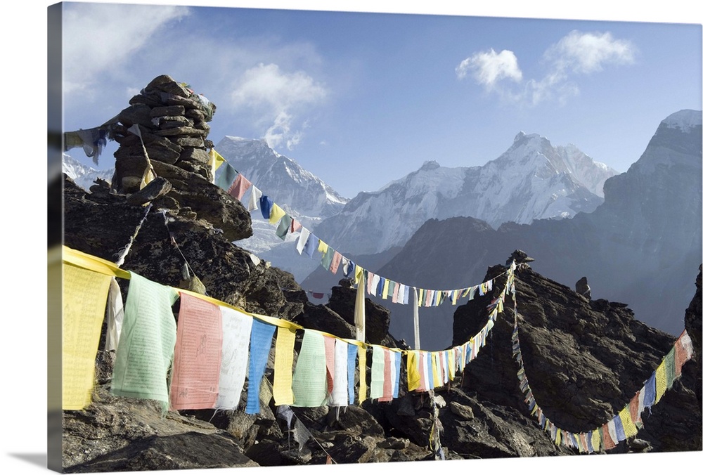 Prayer flags, Gokyo, Solu Khumbu Everest Region, Himalayas, Nepal