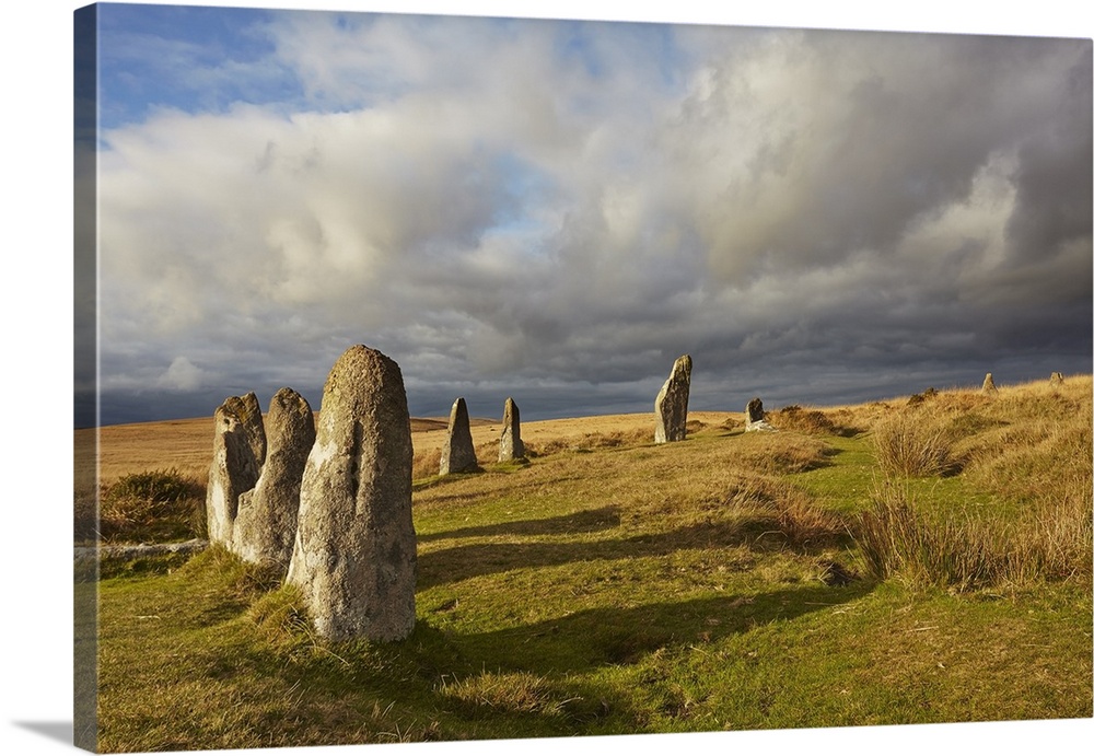 Ancient prehistoric standing stones in a stone circle, Scorhill Stone Circle, Dartmoor National Park, Devon, England, Unit...