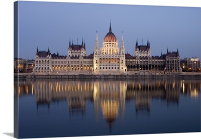 River Danube and Parliament building, Budapest, Hungary