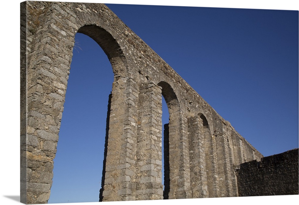 Roman Aqueduct, Evora, UNESCO World Heritage Site, Portugal, Europe