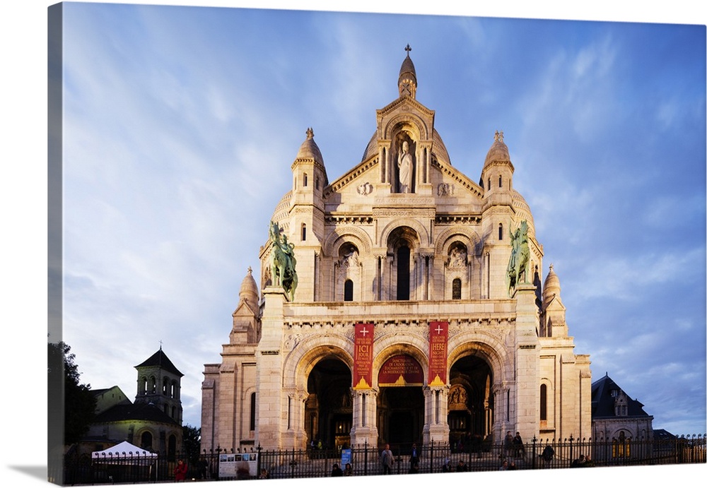 Sacre Coeur Basilica, Montmartre, Paris, France, Europe