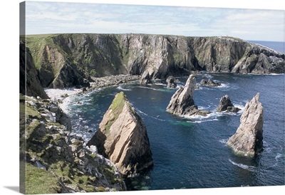 Sea stacks in bay beside Aird Feinis, west coast, Isle of Lewis, Scotland