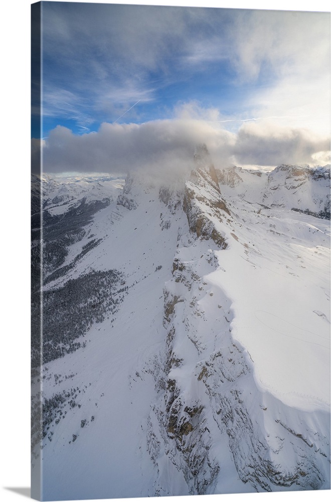 Seceda and Odle mountain range in winter, aerial view, Val Gardena, Dolomites, Trentino-Alto Adige, Italy, Europe