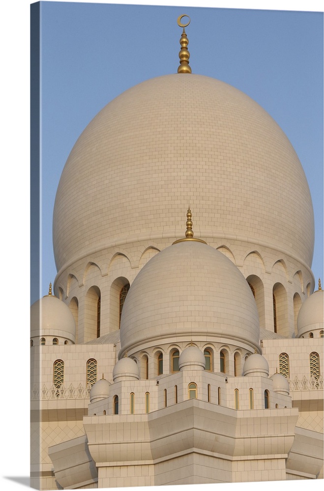 Sheikh Zayed Grand Mosque, Abu Dhabi, United Arab Emirates, Middle East.