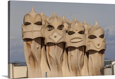 Singing chimneys, The Pop Girls, on the roof of La Pedrera, Barcelona, Catalunya, Spain