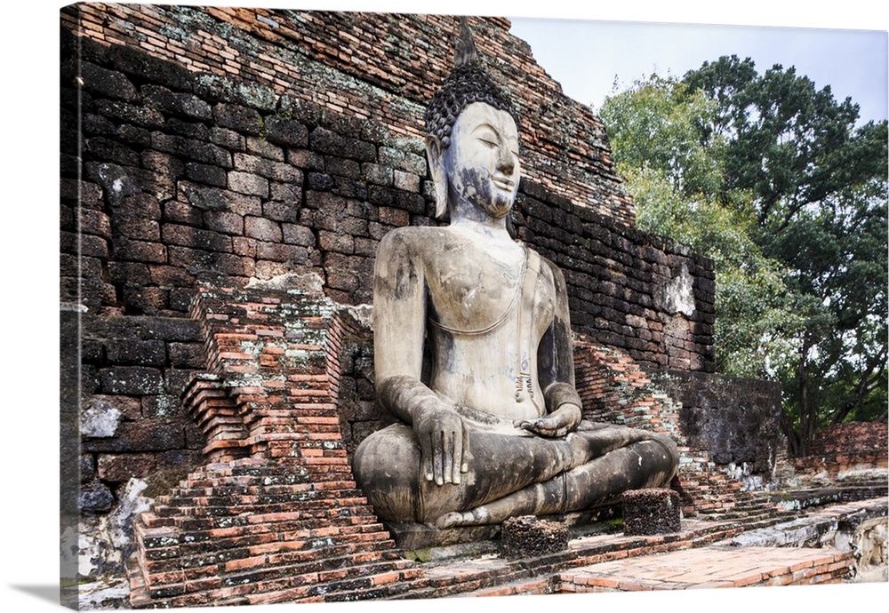 Sitting Buddha in Sukhothai, UNESCO World Heritage Site, Thailand, Southeast Asia, Asia