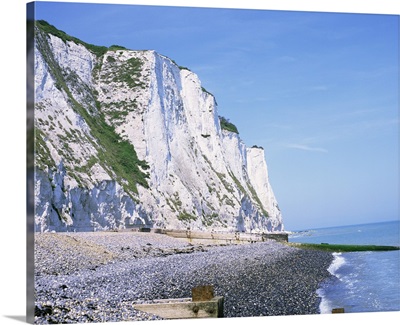 St. Margaret's at Cliffe, White Cliffs of Dover, Kent, England, UK