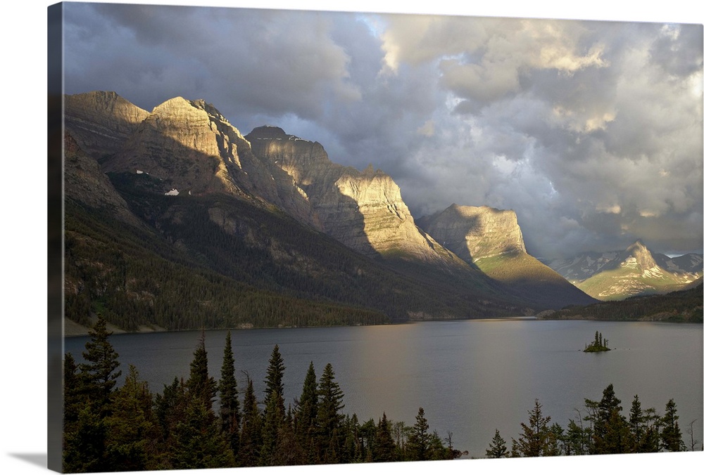 St. Mary Lake and Wild Goose Island on a cloudy morning, Glacier National Park, Montana