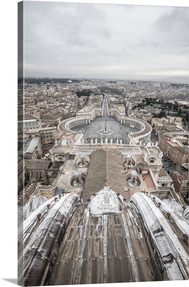 St. Peter's Square from St. Peter's Basilica, UNESCO World Heritage Site, The Vatican, Rome, Lazio, Italy, Europe