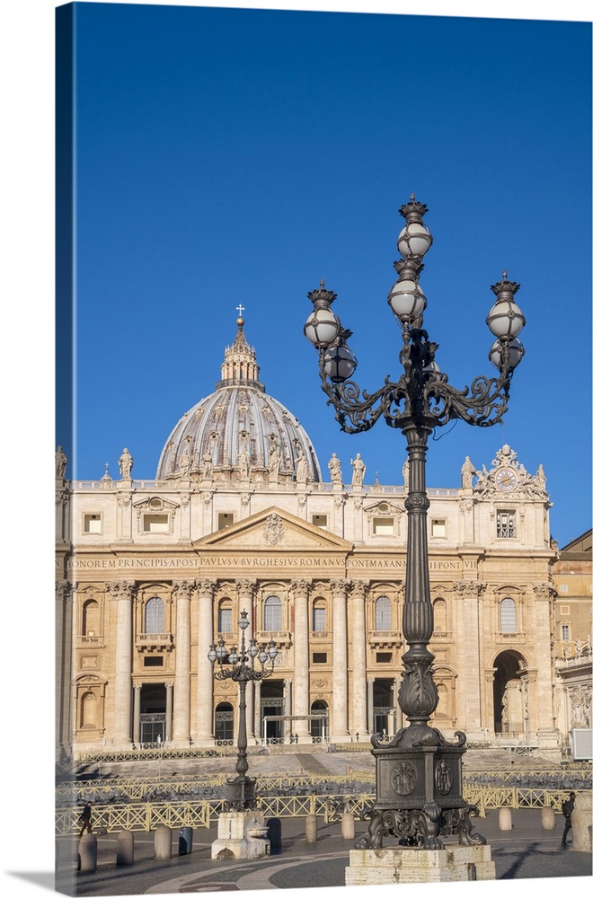 St. Peter's Square, St. Peter's Basilica, UNESCO World Heritage Site, The Vatican, Rome, Lazio, Italy, Europe