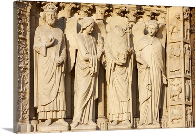 Statues, Virgin's Gate, West Front, Notre Dame Cathedral, Paris, France