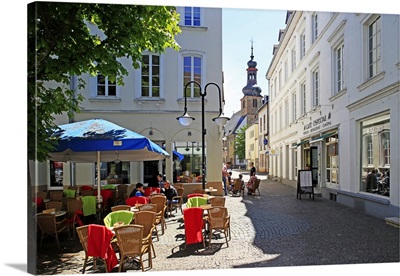 Street Cafe on St. Johanner Markt Square in the Old Town, Saarbrucken, Saarland, Germany