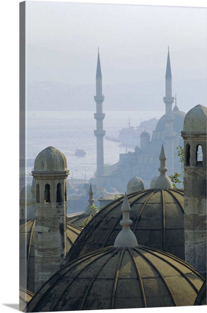 Suleymaniye complex overlooking the Bosphorus, Istanbul, Turkey