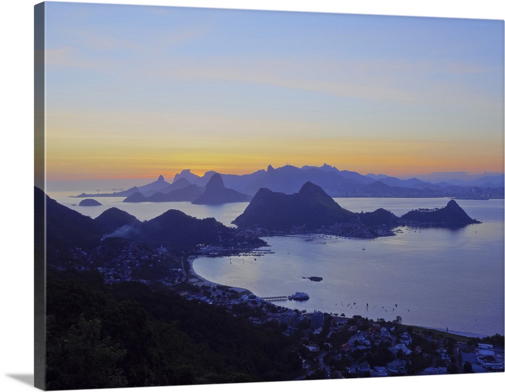 Sunset over Rio de Janeiro viewed from Parque da Cidade in Niteroi, Rio de Janeiro, Brazil, South America