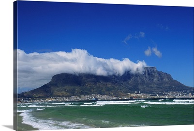 Table Mountain viewed from Bloubergstrand, Cape Town, South Africa