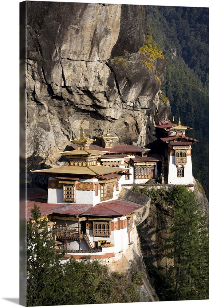 Taktshang Goemba (Tiger's Nest Monastery), Paro Valley, Bhutan, Asia