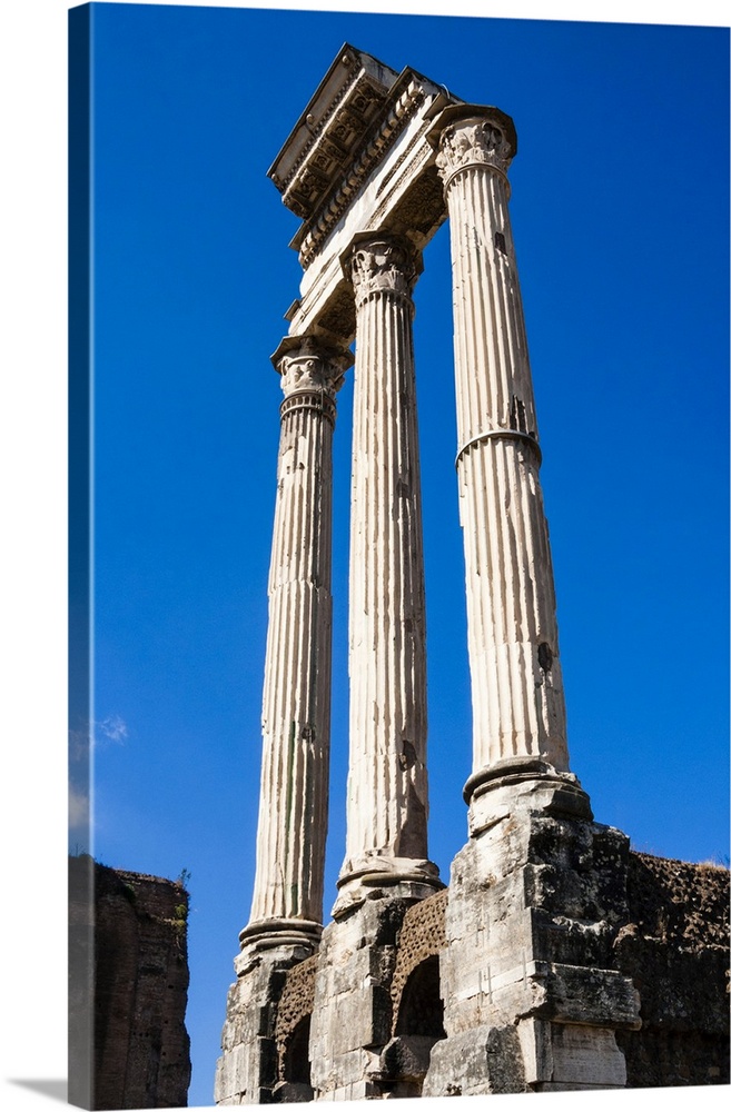 Temple of Castor and Pollux, Tempio dei Dioscuri (Dioskouri), Roman Forum, UNESCO World Heritage Site, Rome, Lazio, Italy,...