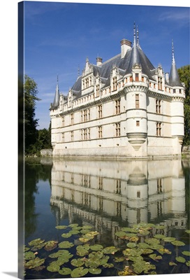 The 16th century moated Chateau d'Azay le Rideau, Indre-et-Loire, Loire Valley, France